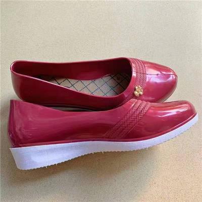 Модные летние женские дождевые туфли, нескользящие сандалии, водонепроницаемые и удобные резиновые туфли на среднем каблуке для защиты труда