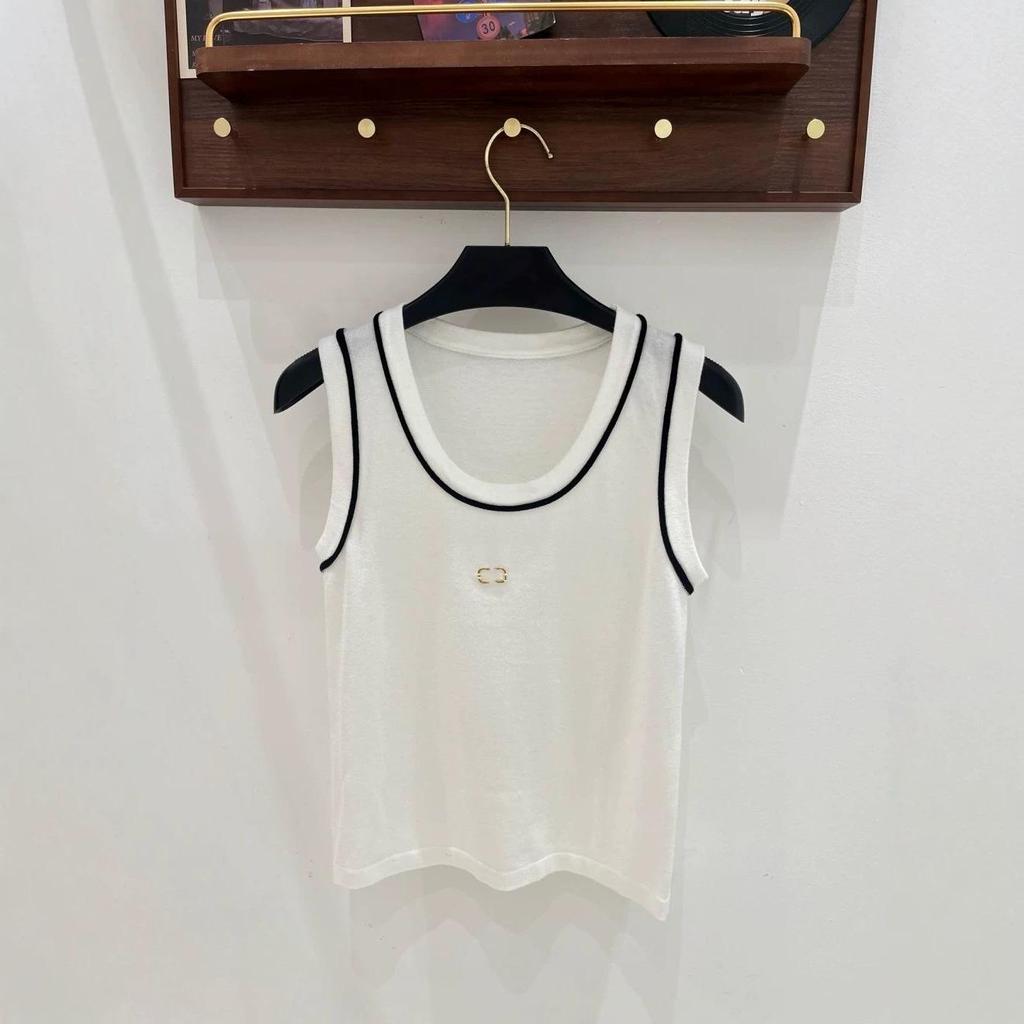 European Gold Embroidered Knit Vest – Slim Fit, Round Neck, Contrast Edge.