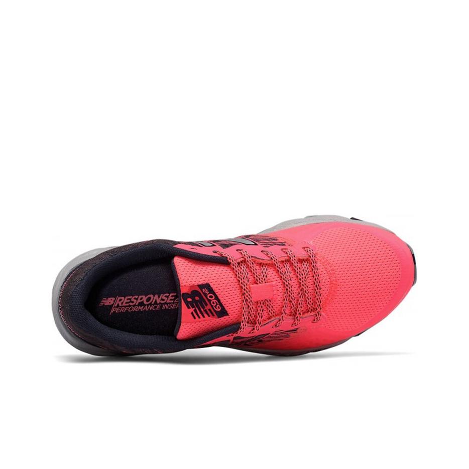 New Balance 690v2 Розово-серые женские кроссовки WT690LG2