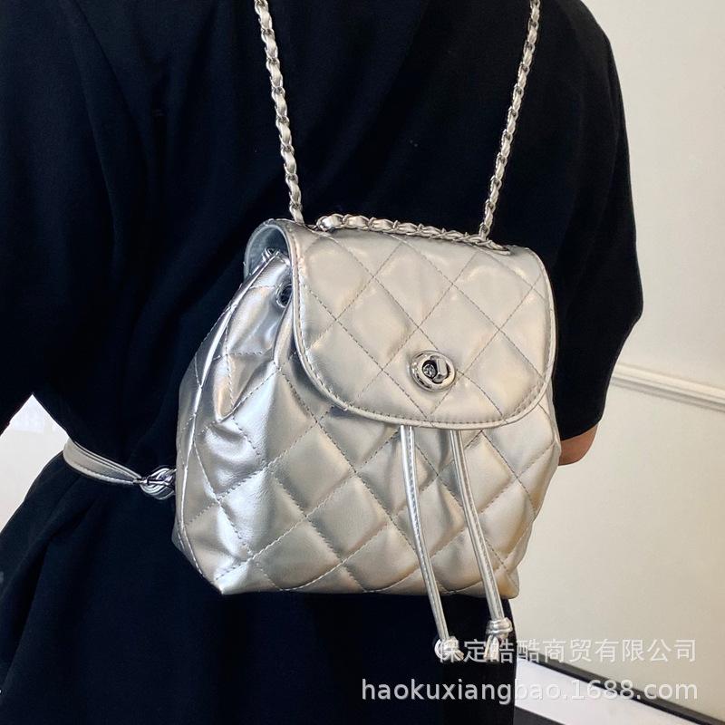 Женский рюкзак с вышивкой ромбами, 2025, новый, модный, универсальный рюкзак-цепочка, изысканный, суперхитовый, маленький рюкзак