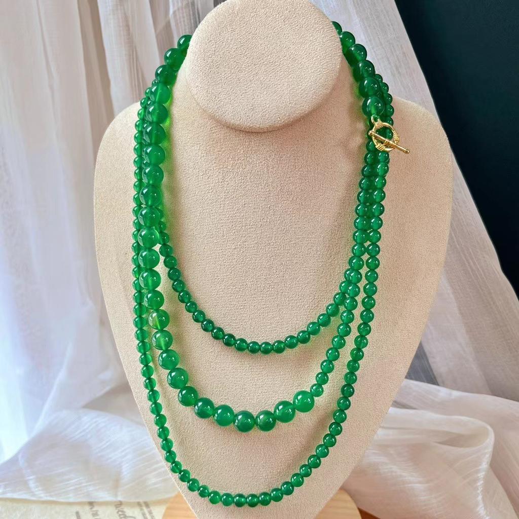 Retro Natural Vitreous Body Zhengyang Green Chalcedony Gradual Change Size Green Agate Sweater Chain Necklace Niche