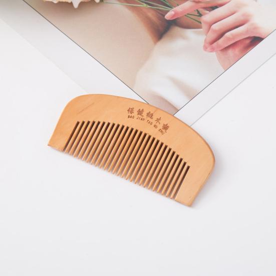 Hair Health Care Natural Peach Wood Teeth Anti-Static Comb Close Head Massage