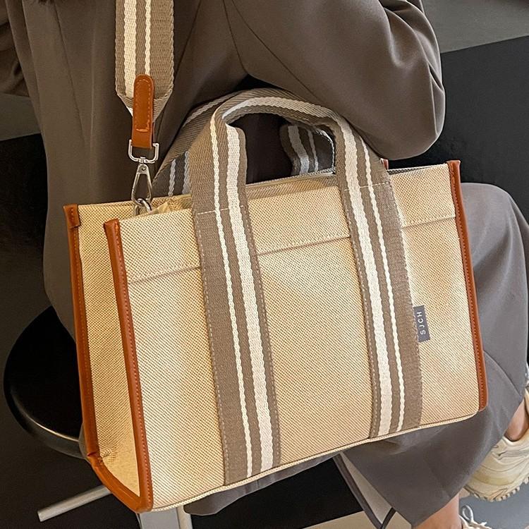 Canvas Bag Women's Tote Bag Large Capacity Autumn and Winter Messenger New Versatile Shoulder Bag Portable Commuter Bag