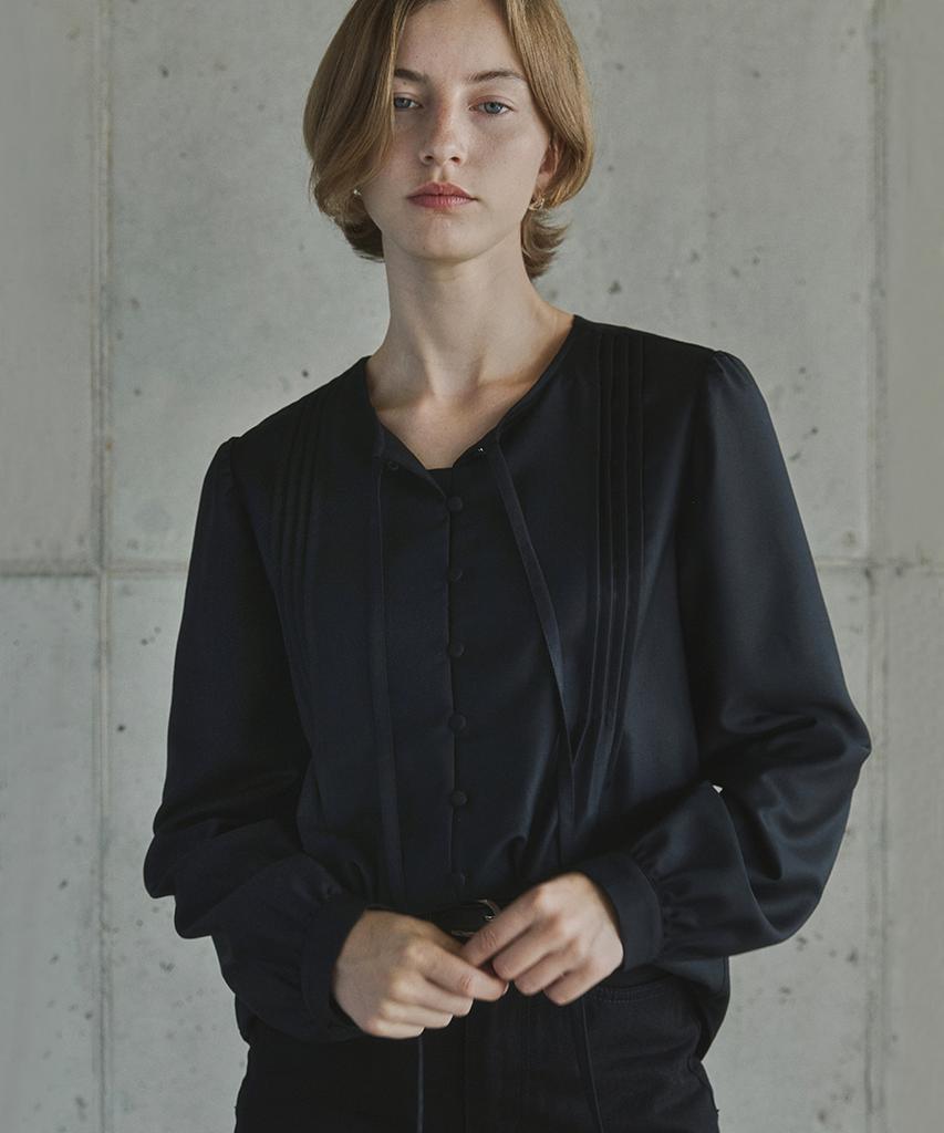 IHR Pintuck Blouse / Black