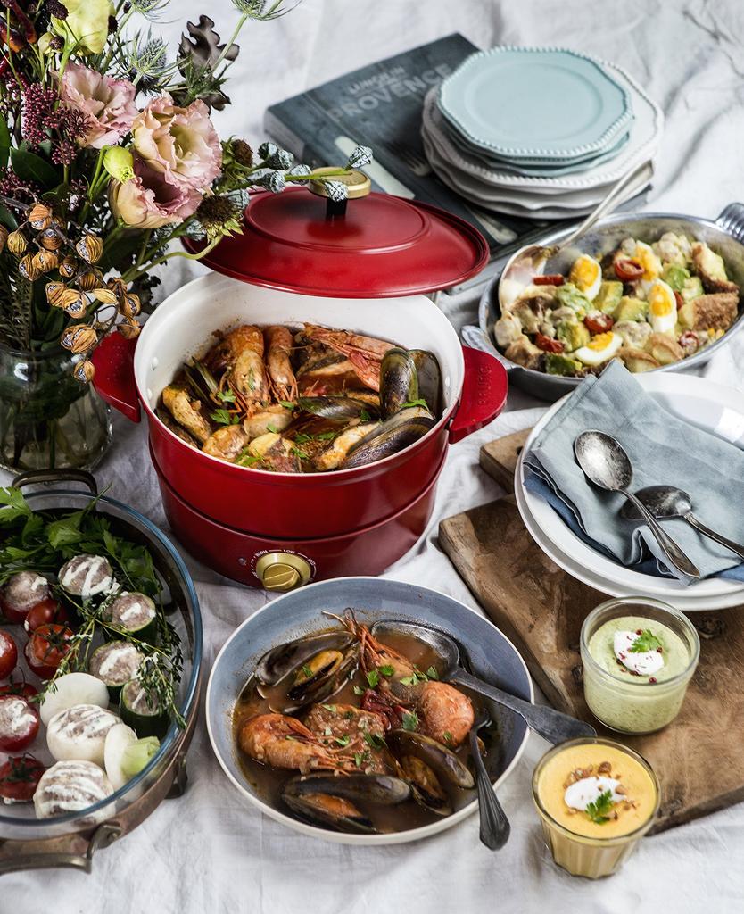 Горшок для гриля BRUNO красный BOE029-RD