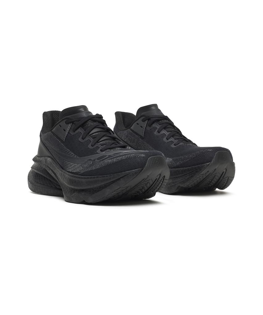 Saucony (Женский) Endorphin Azura - Тройной черный / S101348-1034