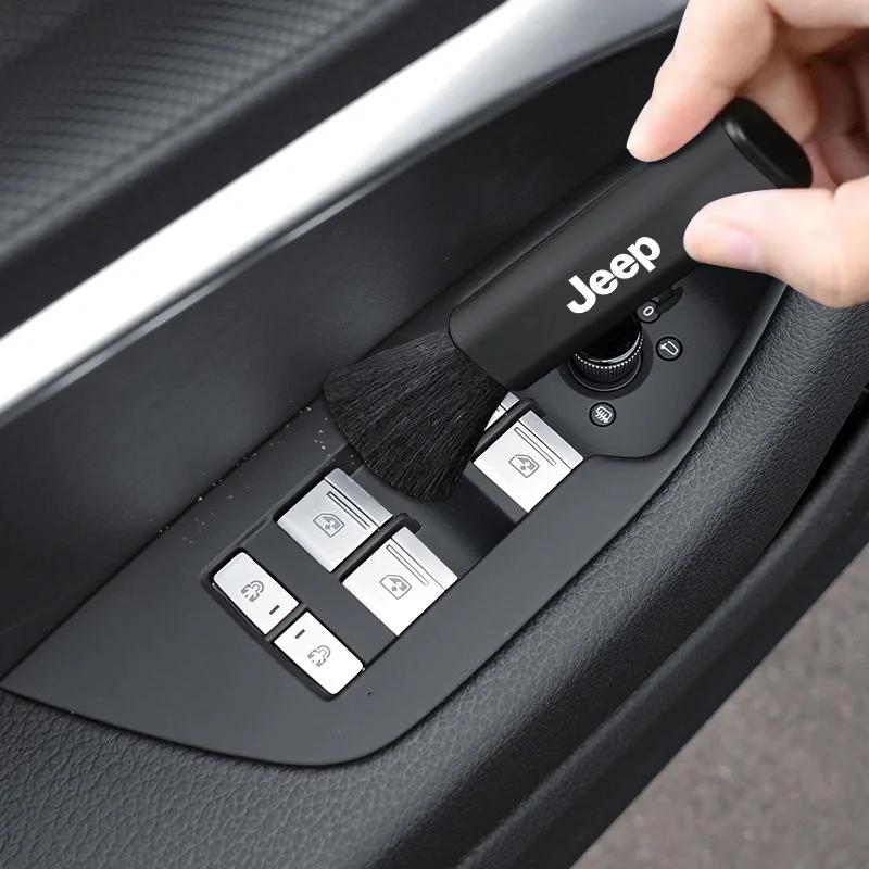 For Jeep 1Pcs Car Interior Cleaning Brush Air Vent Dust Removal Tools For Jeep Grand Cherokee Wrangler JK Gladiator Compass R
