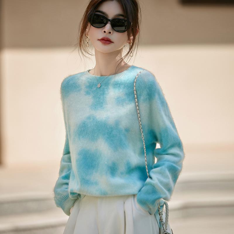 Retro Gradient Wool-Cashmere Women's Brushed Knit Sweater - Autumn/Winter Loose Long Sleeve Top