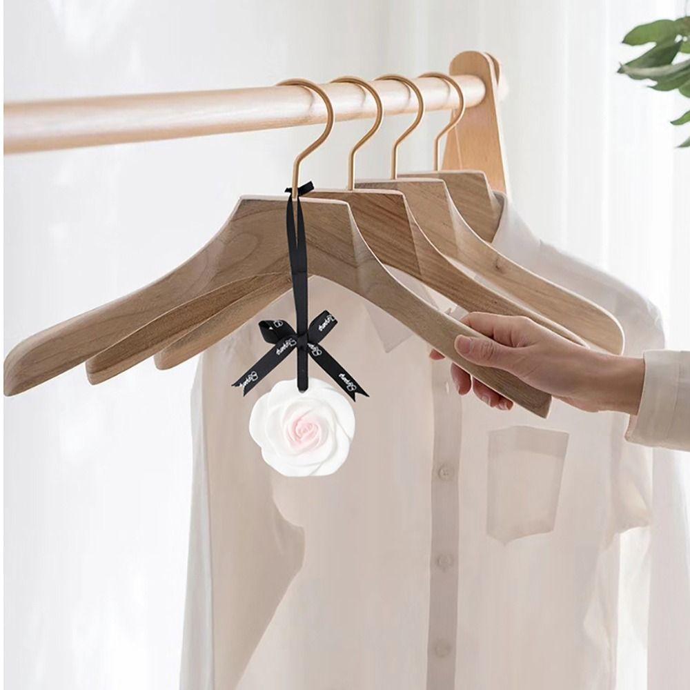 Cherry Blossom Plaster Car Perfume Pendant Gypsum Air Freshener Pendant Aromatherapy Wax Tablets