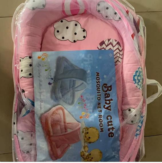 Комплект детской кроватки с москитной сеткой, спальным ковриком и подушкой (0-3 года)