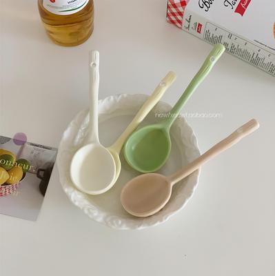 Симпатичная керамическая ложка цвета макарон: Матовая, пищевая, с длинной ручкой для супа, овсянки и десерта