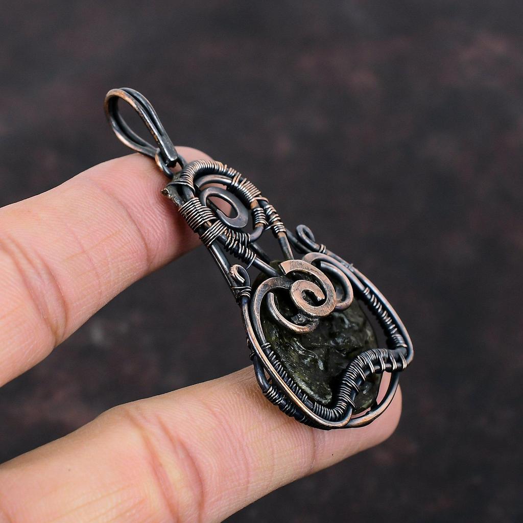 Молдавитовый кулон, медная проволока, кулон, ювелирные изделия из драгоценных камней, новый кулон, ювелирные изделия из проволочной обмотки, кулон ручной работы, медные украшения для подарка