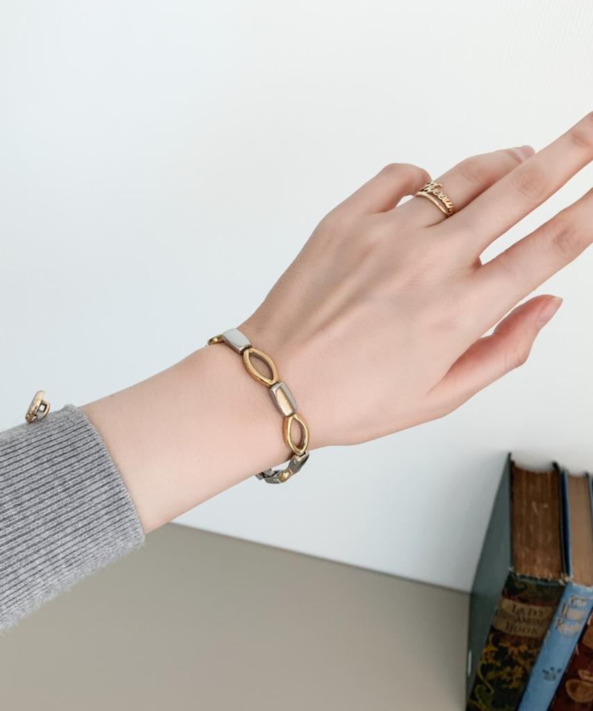 Sabona London 331 Lady Executive Designer Duet Magnet Bracelet