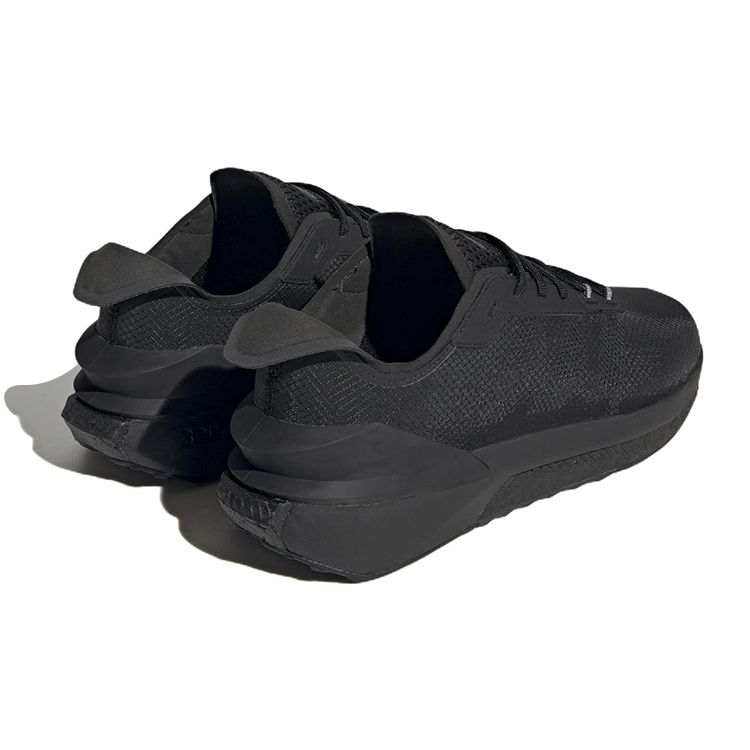 adidas Унисекс кроссовки Avryn Black Carbon Core-Black HP5982