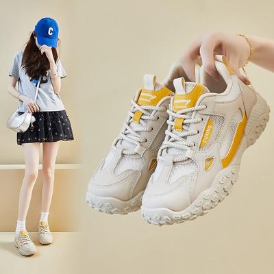 Новые кроссовки для женщин на лето, студенческие, спортивные и для отдыха, уличная фотография, сетчатые, дышащие и с увеличением роста