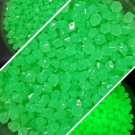 100 шт. Аквариумный камень, экологически чистый, красивый, портативный, светящийся в темном ромбе, светящаяся каменная рыба