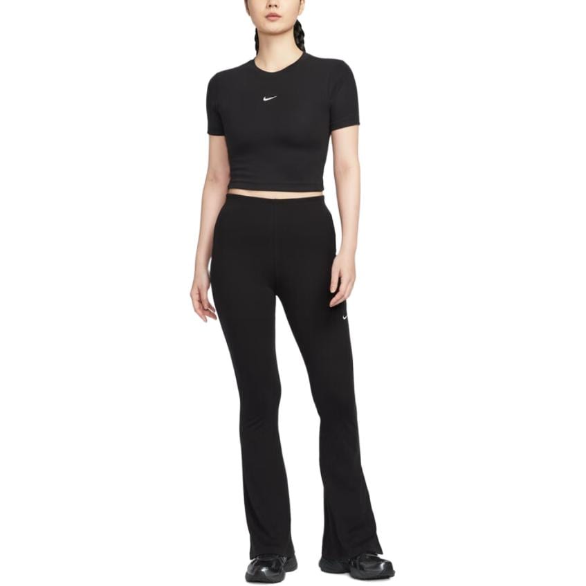 Nike Спортивная футболка женская черная II1865-010