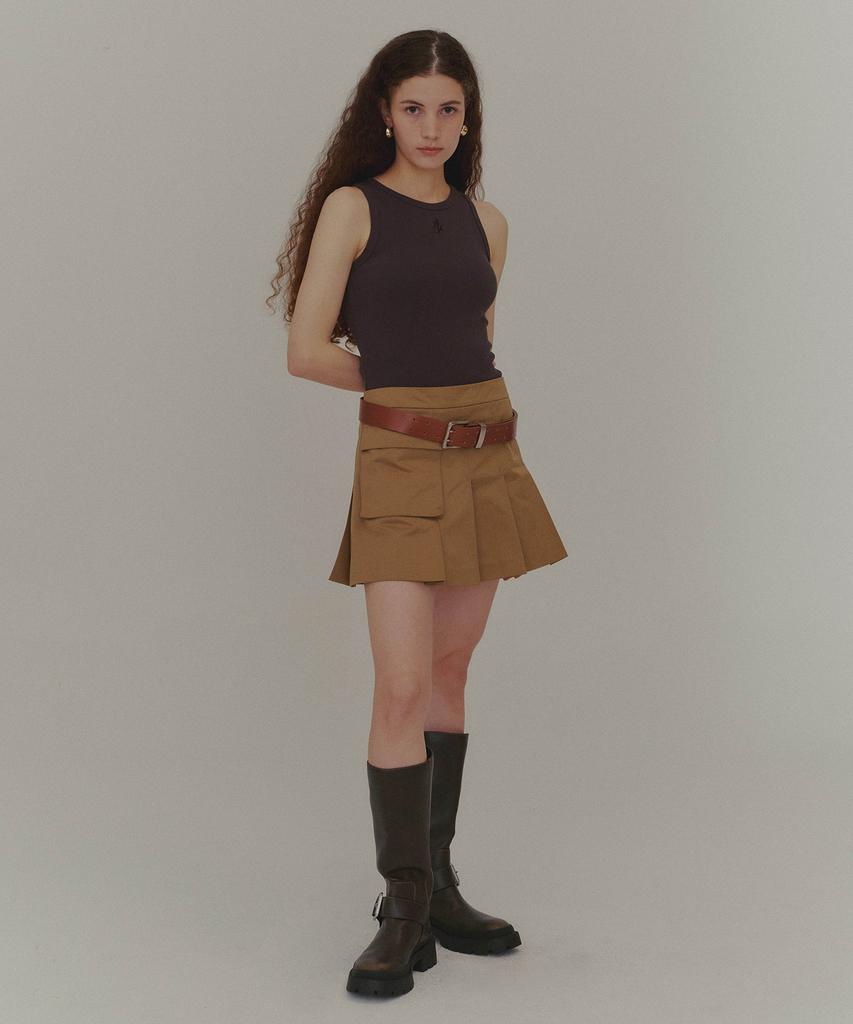 Plack Woman Mini Pleated Cargo Skirt
