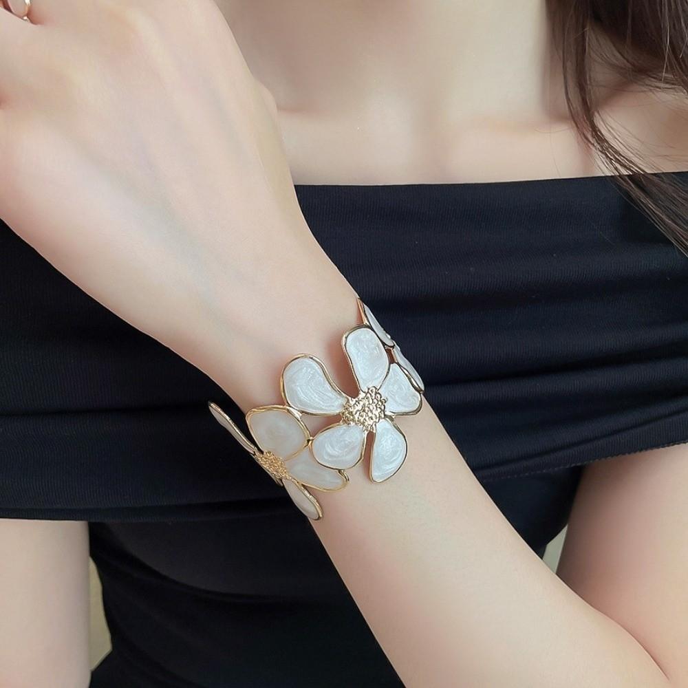 Opening Flower Bracelet and Ring Kit Pleated Open Floral Bangle Women's Wedding Jewelry Set Beach