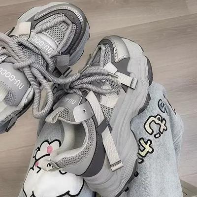 Сетчатые кроссовки на массивной подошве, женские кроссовки-кексы на пружинной подошве, новая универсальная и популярная повседневная женская обувь