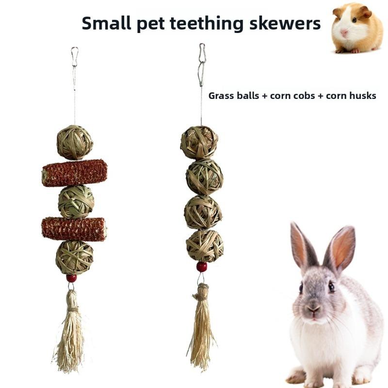 Natural Grass and Corn Core Chew Ball Small Pet Teeth Cleaning Hanging Toy for Rodents