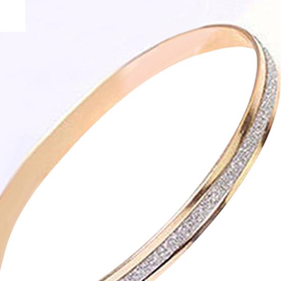 Изысканный неувядаемый женский простой браслет среднего размера с матовым кругом