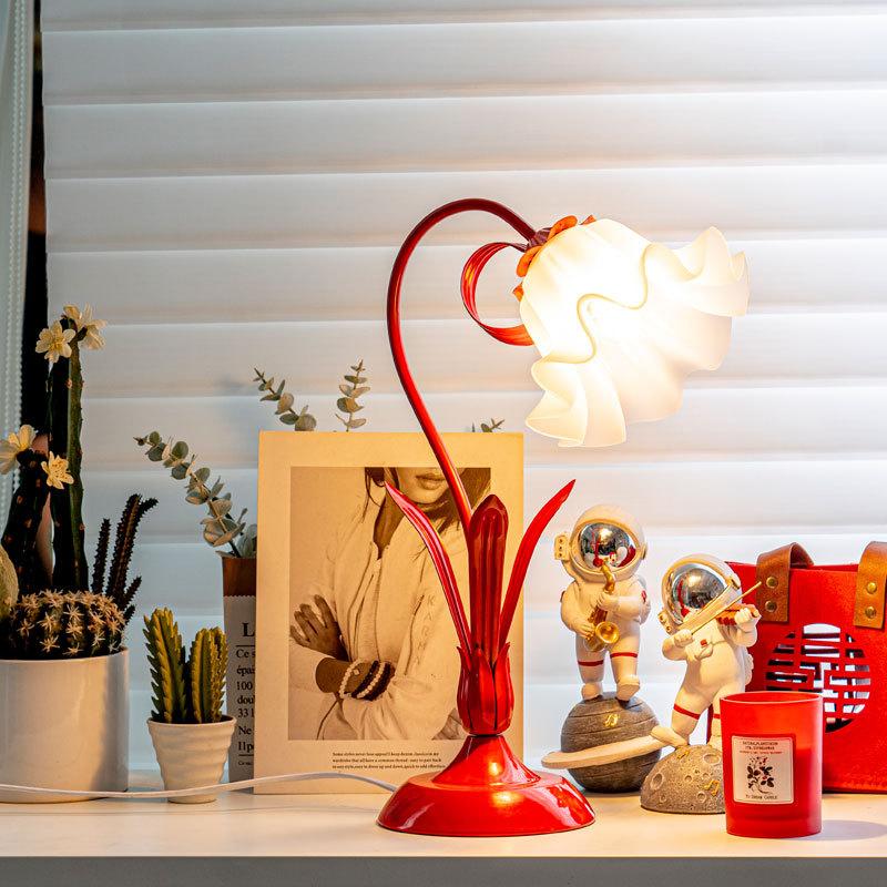 1 шт. Ретро прикроватная лампа, рассеянный свет, спальня, стиль, американский, пасторальный, кантри, ностальгический, интернет, знаменитость, цветочное украшение, ночник