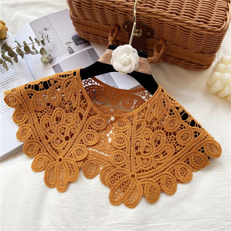 Vintage Shawl O-Neck Doll Fake Collar Shirt Women Hollow Crochet Lace False Collar Detachable Woman Half Shirt Faux Col