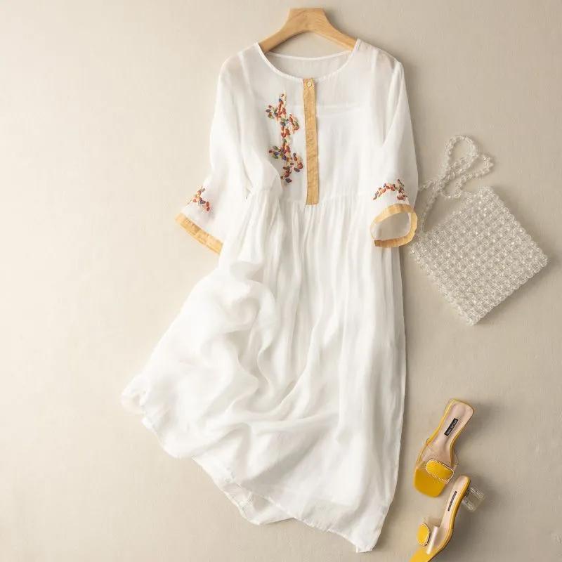 Long Dress Women Cotton Large Size Loose Summer Retro Stitching Embroidered Long-sleeved Dress Knee-length Thin Large Swing Dress
