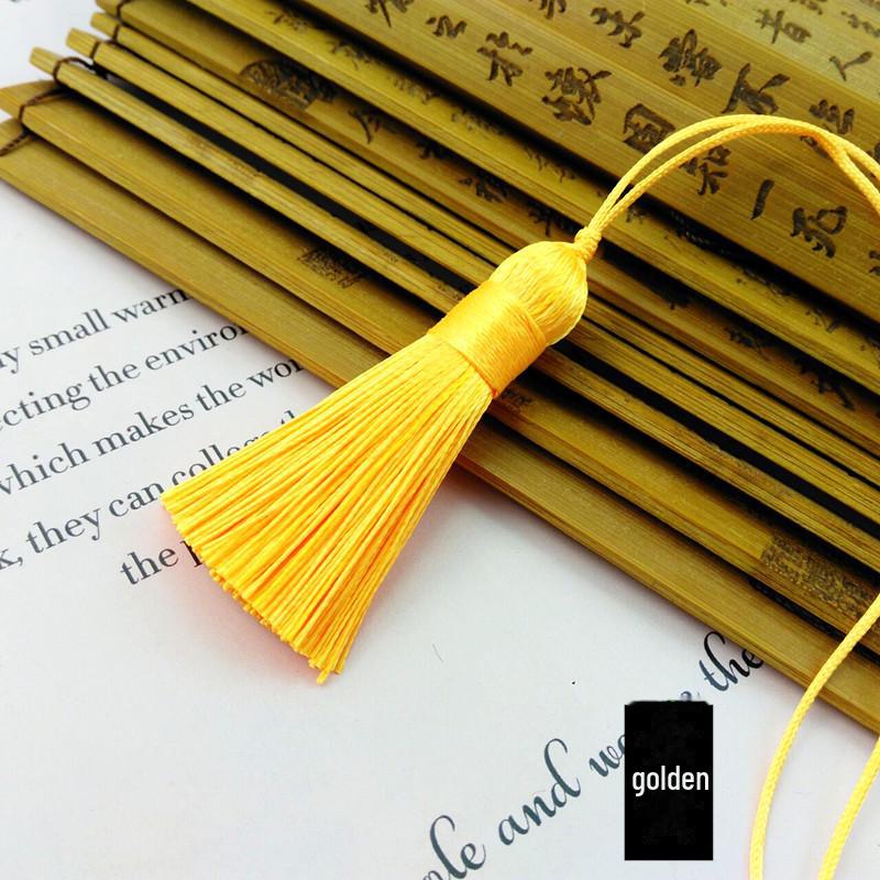 Short 5cm DIY Handmade Tassel Pendant for Phones or Cars - Retro Style