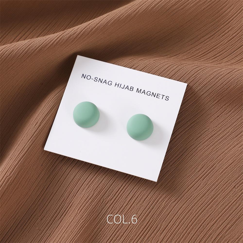 Safe Macaron Color Hijab Brooch Strong Metal Plating Magnetic Hijab Clip Luxury No Hole Pins Brooches Magnet For Muslim