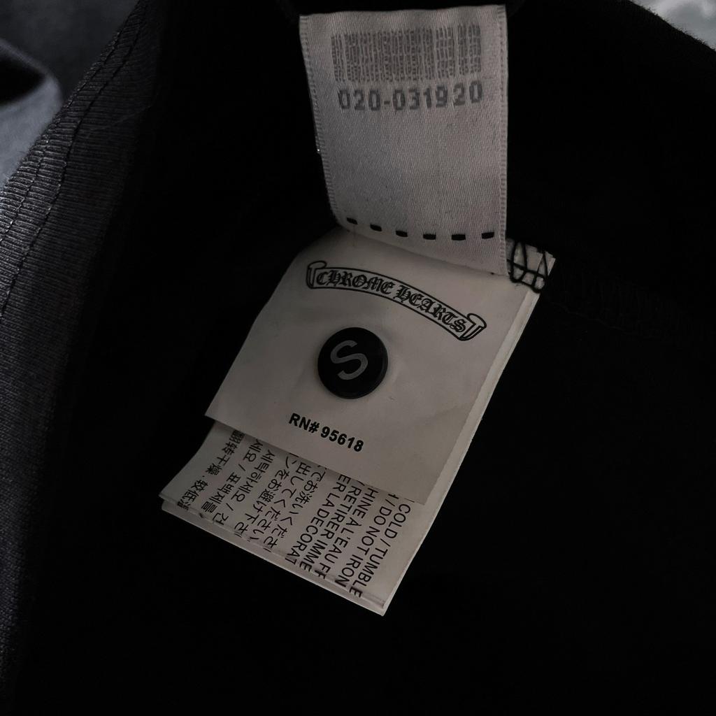 8551 CHROME HEARTS 2025 Летняя новая высококачественная хлопковая свободная футболка с круглым вырезом большого размера для мужчин и женщин, парная футболка