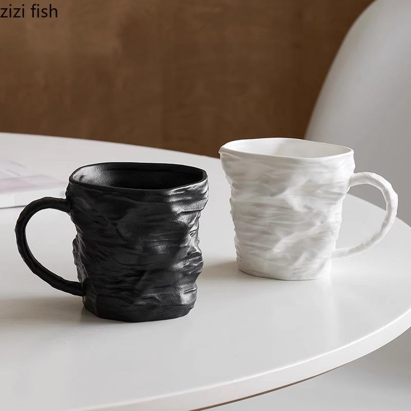 Folded Texture Ceramic Mug Creative Black and White Coffee Mug Milk Mug Office Water Cup Tea Cup Household Couple's Cups
