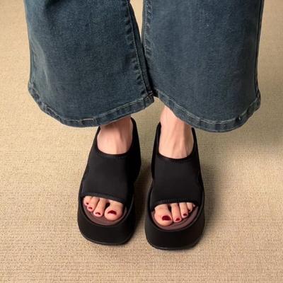 Толстая подошва с высокой платформой, тапочки-маффины на толстой подошве, женские тапочки на танкетке, праздничные пляжные крутые тапочки