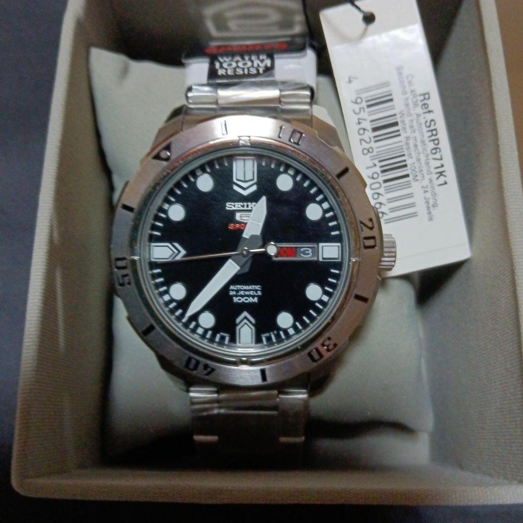 Used SEIKO5 5 SPORTS SRP671K1 Automatic Unused Discontinued