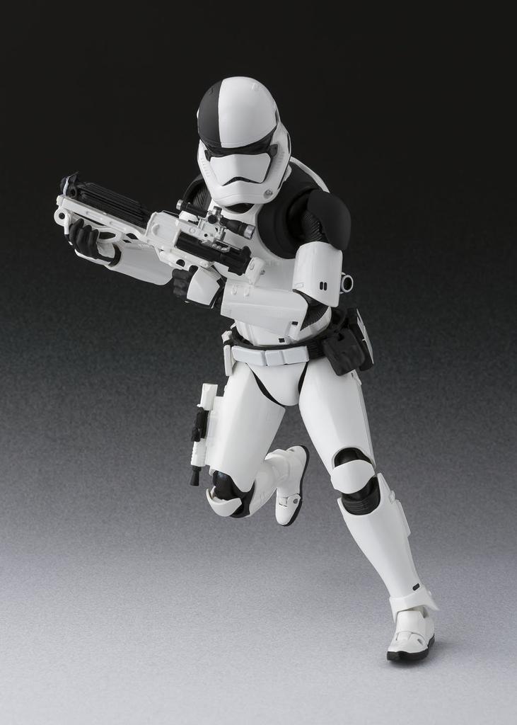 TAMASHII NATIONS Star Wars First Order Executioner LAST 150 мм окрашенная подвижная фигурка SHFiguarts (ДЖЕДАИ) приблизительно. АБС и ПВХ