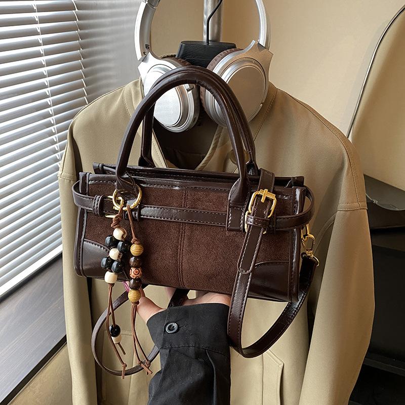 Ретро матовая маленькая сумка женская 2025 новая универсальная сумка-мессенджер осень-зима популярная сумочка для выхода маленькая сумка