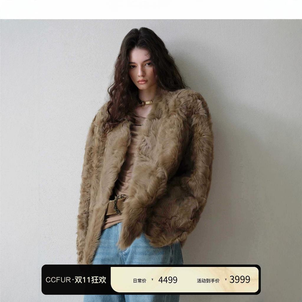 Winter new fashionable and light imitation small lake sheepskin fur integrated pressure-sensitive old money environmentally friendly fur V-neck jacket