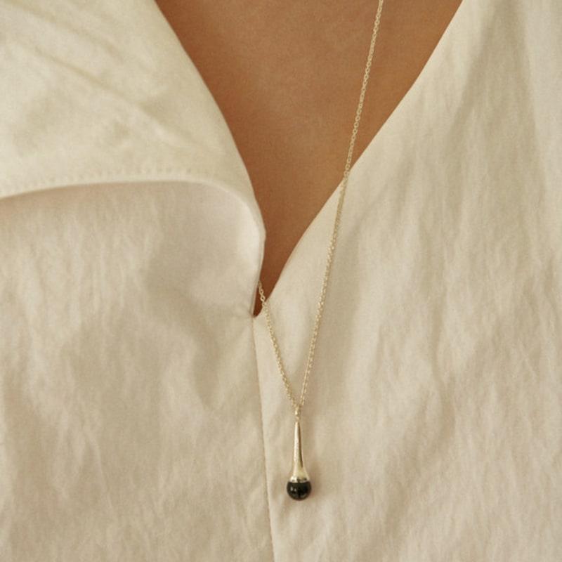 FINNLEE REST IN CITY 20 NECKLACE - ONYX