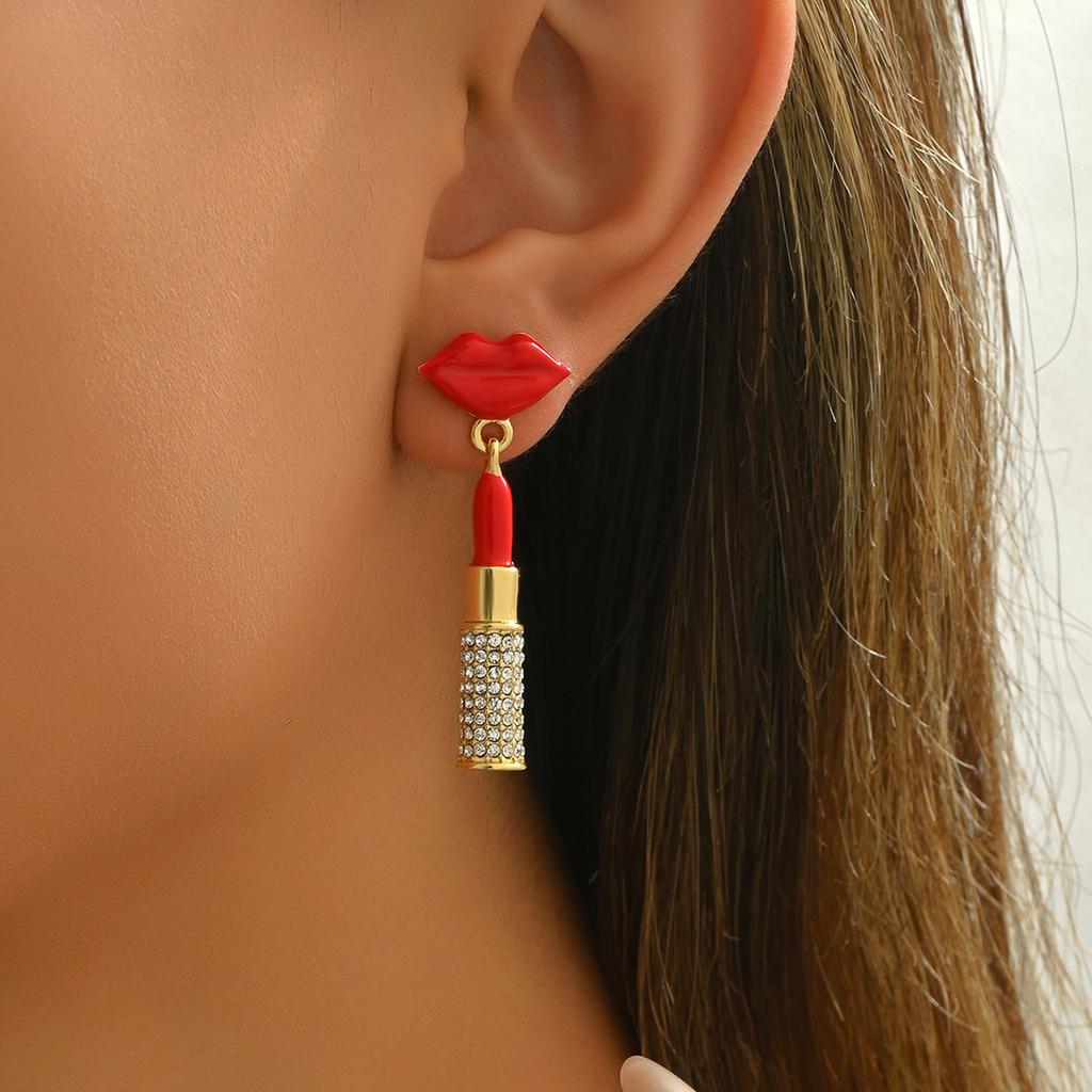 Модные женские серьги с бриллиантами