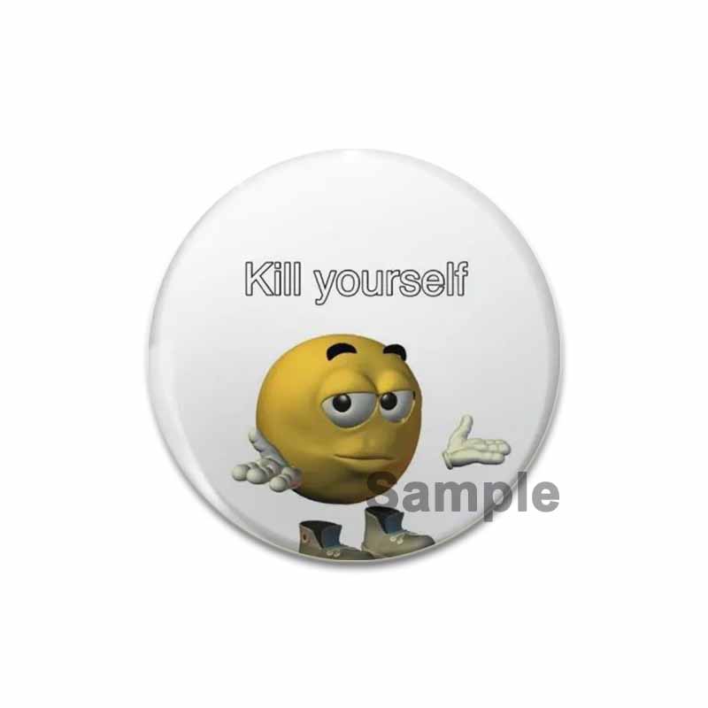 32/44/58 мм милые значки аниме-сериала забавный значок кота енота интересные мультяшные животные броши рюкзак одежда подарок аксессуар