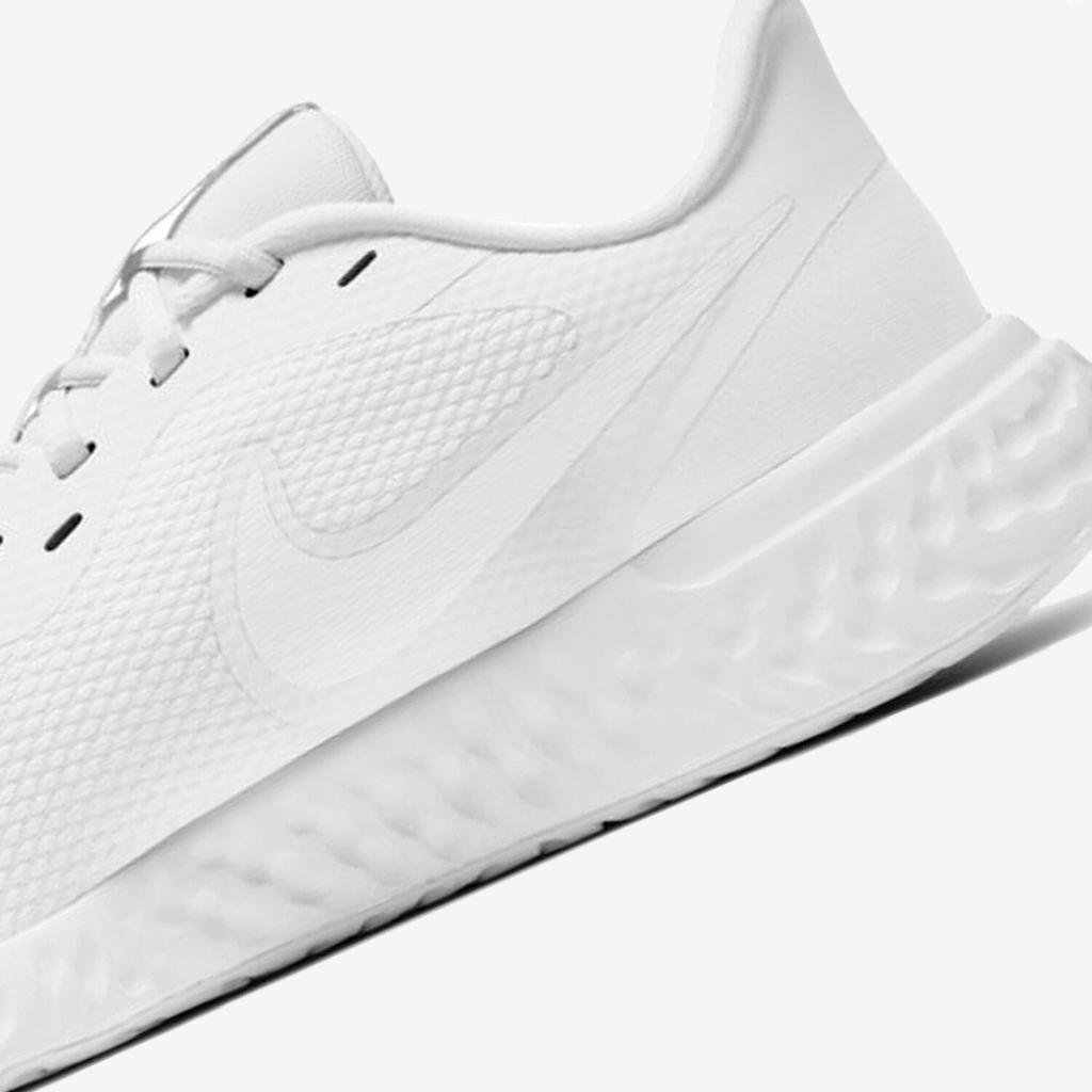 Оригинальные мужские кроссовки Nike белые NIKE REVOLUTION 5 BQ3204-103