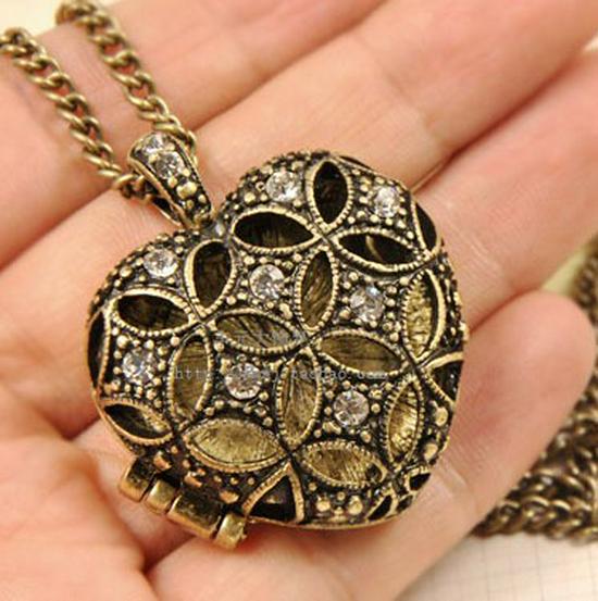 Длинное женское ожерелье "X421" с цветными хрустальными бусинами - Коллекция модных украшений