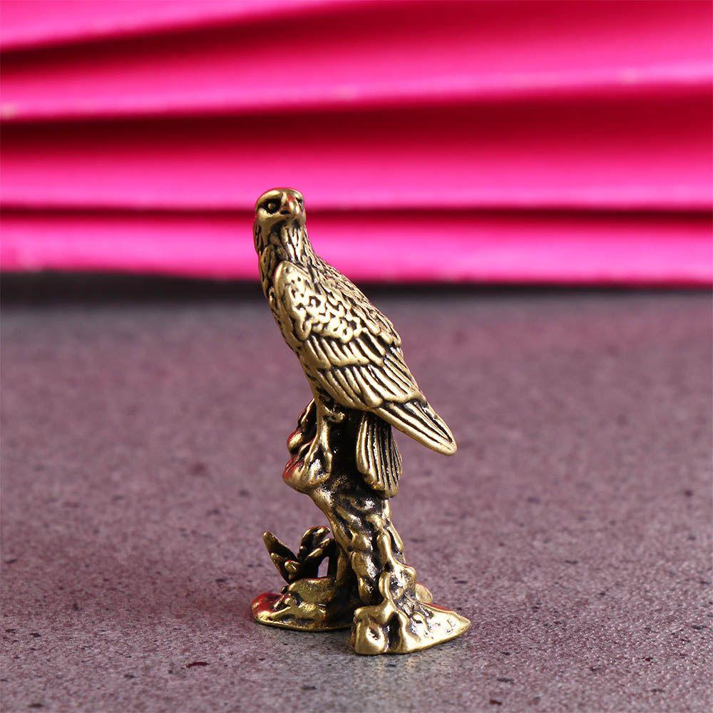 Креативная мини-фигурка орла, ornaments Фэн-шуй, изделия из смолы, китайский стиль, миниатюрная скульптура из чистой латуни, украшение для дома