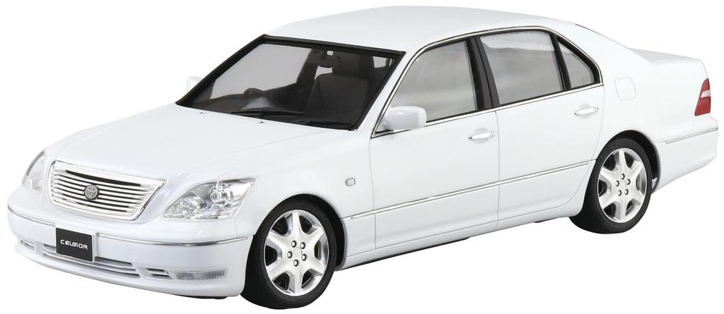 Aoshima Bunka Kyozai Серия Модель автомобиля Toyota UCF31 Celsior 2005 Пластиковая модель Отлитая в цвете 1/24 №136