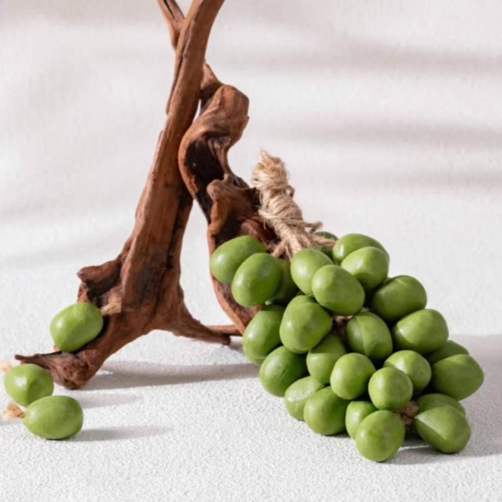 Мыло для рук с ароматом зеленого винограда – Стойкий аромат, в форме винограда.