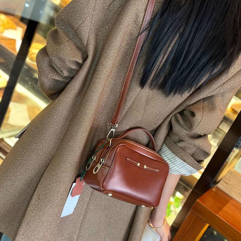 2025 Autumn New Cowhide Bag for Women, Genuine Leather Small Square Bag, Versatile Women's Bag, Fashionable Casual Shoulder and Crossbody Bag