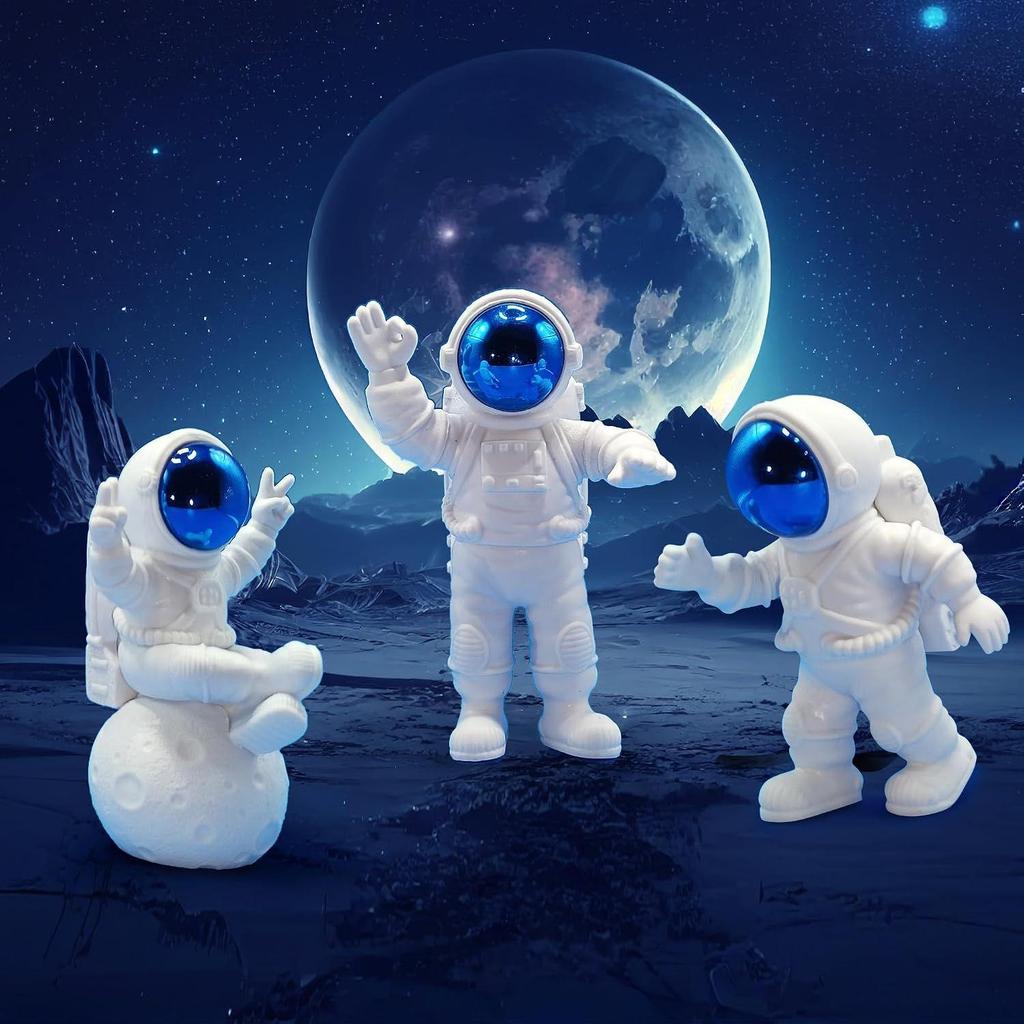 Polyvinyl Chloride 3Pcs Astronaut Action Figurine Home Decor Astronaut Statue Study Office Desk Decor Showpiece
