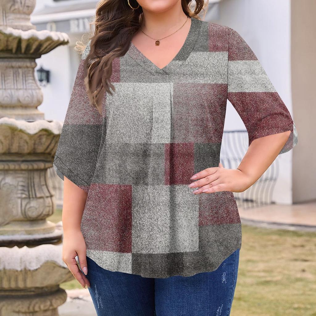 Women's Fashion Large Size Print V-Neck Three-quarter Sleeve Top