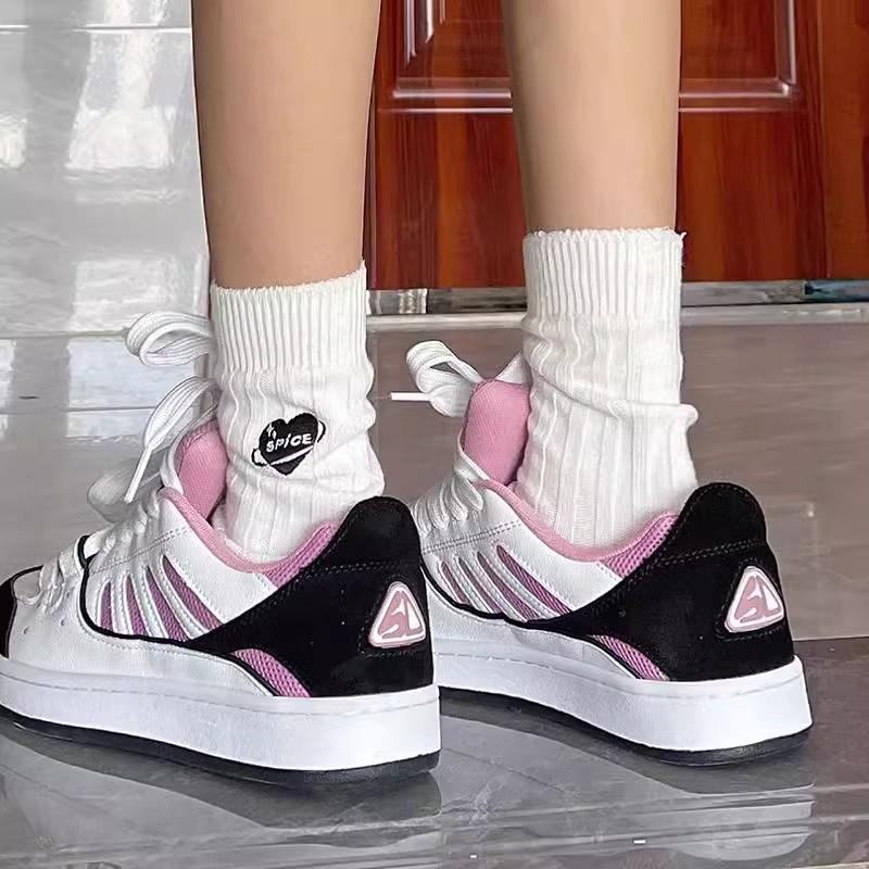 Yugui dog bread shoes women's Japanese original board shoes women's retro versatile sports and leisure shoes